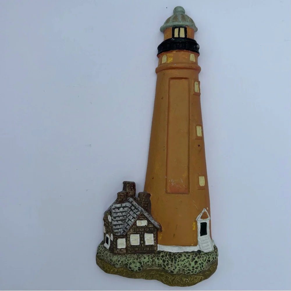 Vintage Lefton Currituck Beach NC Lighthouse Resin Wall Hanging Plaque